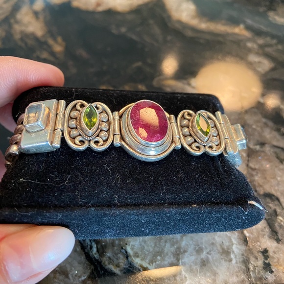 Silver gemstone bracelet - Picture 2 of 5
